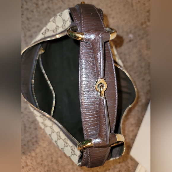 Gucci Hobo Bag - Picture 4 of 9